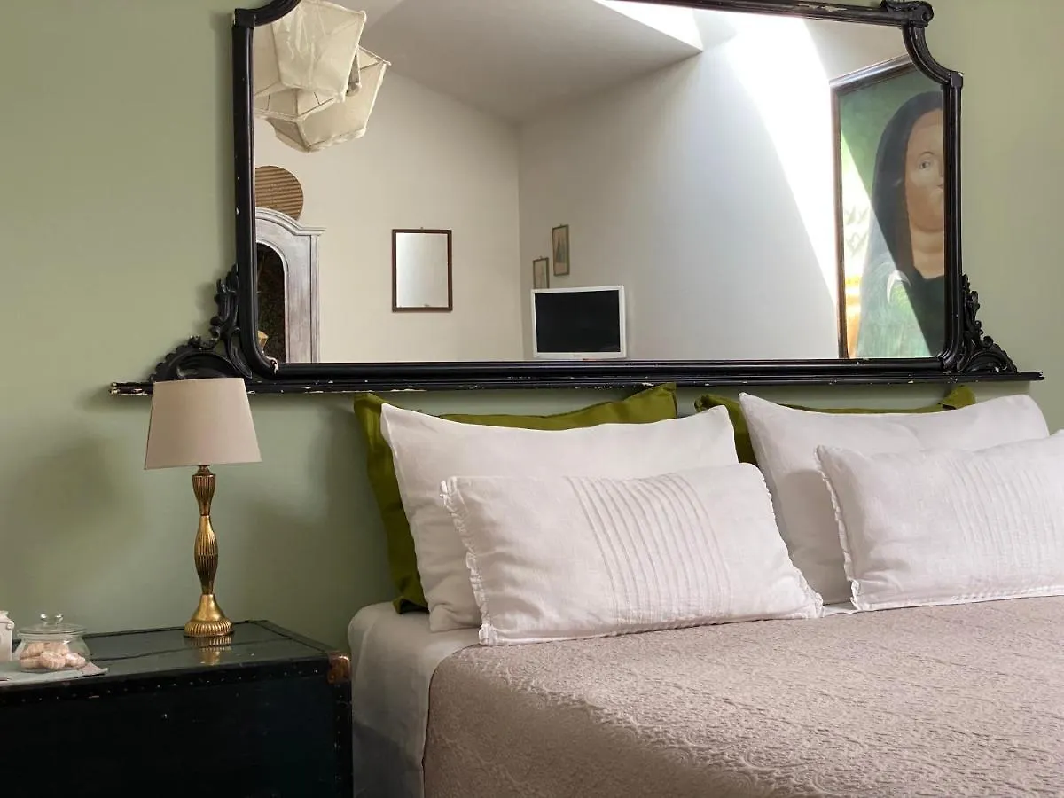 ** Bed & Breakfast Blq 01Boutique B&B Bologna Italy