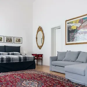 Second Floor Centro Storico Bed and breakfast